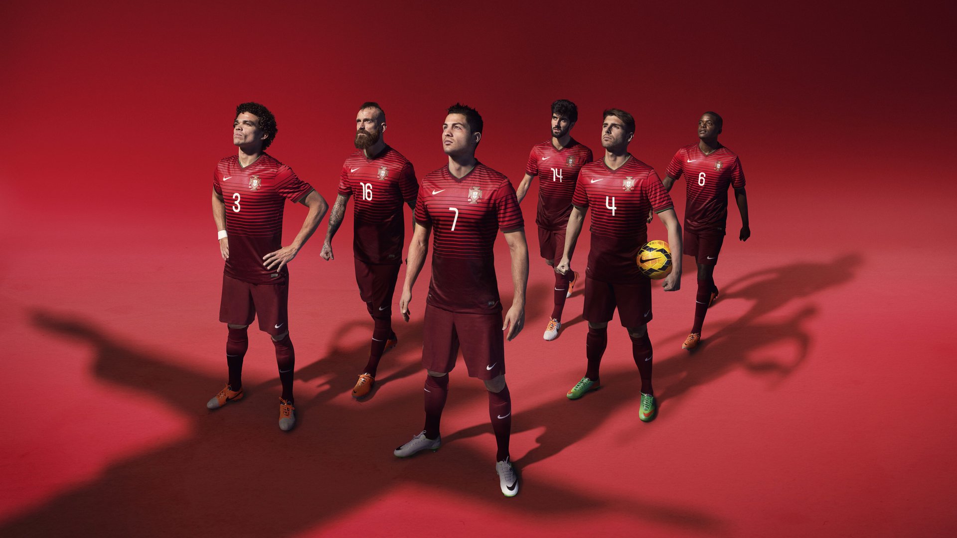 湖人力克掘金，詹姆斯在年度焦点之战接管比赛